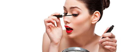 Errores que cometemos cuando usamos rímel y que están dañando las pestañas Errores que cometemos cuando usamos rímel y que están dañando las pestañas