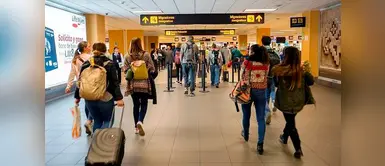 Aerolíneas evalúan pesar pasajeros para ahorrar combustible Aerolíneas evalúan pesar pasajeros para ahorrar combustible