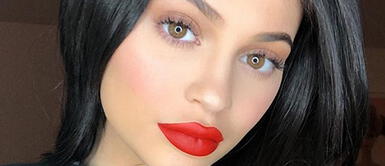 Descubre estos 4 tips para evitar que tu labial rojo se corra Descubre estos 4 tips para evitar que tu labial rojo se corra