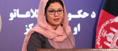 Una mujer es nombrada por primera vez viceministra de Defensa en Afganistán Una mujer es nombrada por primera vez viceministra de Defensa en Afganistán