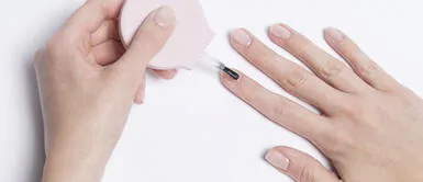 Mira cuál es la nueva herramienta que te ayudará a tener una manicure perfecta Mira cuál es la nueva herramienta que te ayudará a tener una manicure perfecta