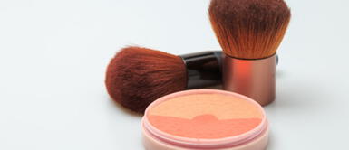 ¿Qué rubor es ideal para mi tono de piel? Descúbrelo aquí ¿Qué rubor es ideal para mi tono de piel? Descúbrelo aquí