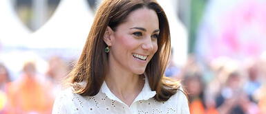 Mira el look de Kate Middleton con el que podrás verte más alta Mira el look de Kate Middleton con el que podrás verte más alta