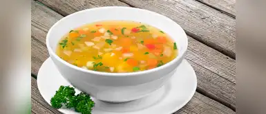 Deliciosa sopa de verduras y fácil de preparar para combatir el frío Deliciosa sopa de verduras y fácil de preparar para combatir el frío