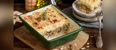 Un día sin carne: haz un delicioso Gratén de papas, queso y champiñones Un día sin carne: haz un delicioso Gratén de papas, queso y champiñones