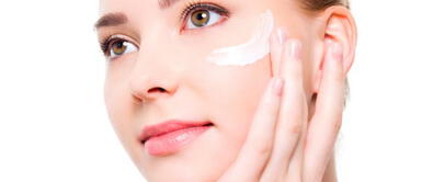 Por estas razones no deberías dejar de usar primer en tu maquillaje Por estas razones no deberías dejar de usar primer en tu maquillaje