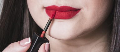 Estos son los colores de labiales que pueden reemplazar al color rojo Estos son los colores de labiales que pueden reemplazar al color rojo