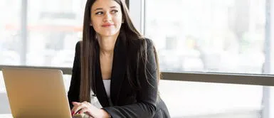 6 errores que las mujeres que trabajan en oficina suelen cometer 6 errores que las mujeres que trabajan en oficina suelen cometer