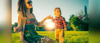 Motivación y positivismo para el desarrollo emocional de los niños Motivación y positivismo para el desarrollo emocional de los niños