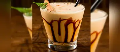 Ponche de los libertadores: pisco peruano, ron, cerveza negra y algarrobina Ponche de los libertadores: pisco peruano, ron, cerveza negra y algarrobina