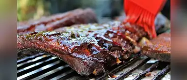 ¿Te gustaría trabajar comiendo costillas por $ 5.000 semanalmente por todo EE.UU? ¿Te gustaría trabajar comiendo costillas por $ 5.000 semanalmente por todo EE.UU?