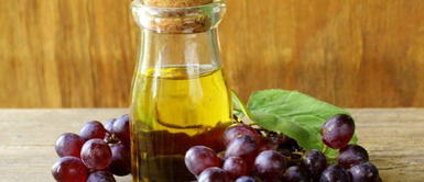 Aprende a usar el aceite de uvas para un efecto antiarrugas Aprende a usar el aceite de uvas para un efecto antiarrugas