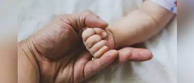 México: hombre de una construcción salva a un bebé de morir en un incendio México: hombre de una construcción salva a un bebé de morir en un incendio