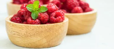 Prepara un exfoliante de frambuesa para una piel suave y tersa Prepara un exfoliante de frambuesa para una piel suave y tersa