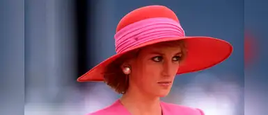 Conoce a los aretes de botón, la nueva tendencia en accesorios de temporada Conoce a los aretes de botón, la nueva tendencia en accesorios de temporada