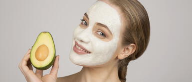 Prepara una mascarilla de palta y canela para lucir un cutis radiante Prepara una mascarilla de palta y canela para lucir un cutis radiante