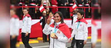 Gladys Tejeda desfiló junto a los demás medallistas peruanos en Parada Militar Gladys Tejeda desfiló junto a los demás medallistas peruanos en Parada Militar
