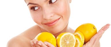 Aprende a preparar un mascarilla de limón y clara de huevo para piel grasa Aprende a preparar un mascarilla de limón y clara de huevo para piel grasa