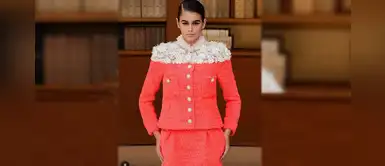 Kaia Gerber sorprende con cambio para campaña de Versace Kaia Gerber sorprende con cambio para campaña de Versace