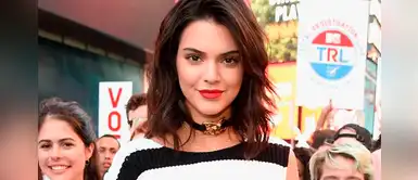 Kendall Jenner se luce con el crop top más pequeño de su clóset Kendall Jenner se luce con el crop top más pequeño de su clóset