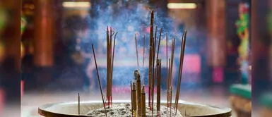 Ritual con la luna a tu favor para alejar las energías negativas de tu hogar Ritual con la luna a tu favor para alejar las energías negativas de tu hogar