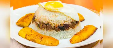 Te enseñamos la manera más sencilla de preparar este exquisito arroz tapado Te enseñamos la manera más sencilla de preparar este exquisito arroz tapado