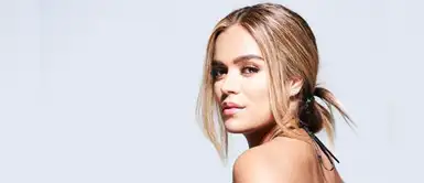 Karol G se suma a la última tendencia de belleza y luce nuevo corte de cabello Karol G se suma a la última tendencia de belleza y luce nuevo corte de cabello