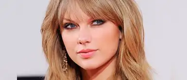 Taylor Swift y su lección de moda para llevar vestidos metálicos esta temporada Taylor Swift y su lección de moda para llevar vestidos metálicos esta temporada