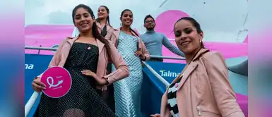 Genaro Rivas presenta desfile a bordo de un avión por el mes del cáncer de mama Genaro Rivas presenta desfile a bordo de un avión por el mes del cáncer de mama