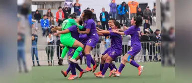 La increíble atajada de la arquera de Alianza Lima que los llevó a la final del fútbol femenino La increíble atajada de la arquera de Alianza Lima que los llevó a la final del fútbol femenino