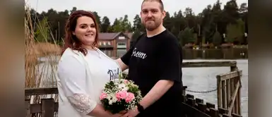 Pareja de novios que se casa con jean y zapatillas deja conmovedor mensaje Pareja de novios que se casa con jean y zapatillas deja conmovedor mensaje