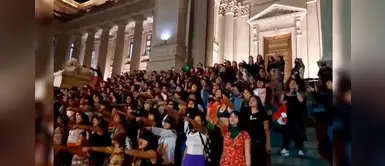 Peruanas se unieron a la protesta "El violador eres tú" contra la violencia de la mujer Peruanas se unieron a la protesta "El violador eres tú" contra la violencia de la mujer