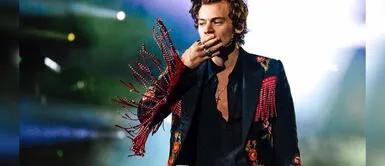 Harry Styles rompe esquemas y luce una increíble manicure que querrás copiar Harry Styles rompe esquemas y luce una increíble manicure que querrás copiar