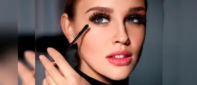 ¿Pestañas inspiradas en Navidad? ¡Realza tu mirada con ellas! ¿Pestañas inspiradas en Navidad? ¡Realza tu mirada con ellas!