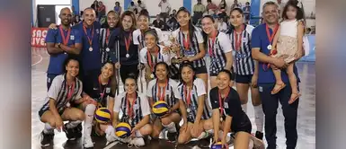 Alianza Lima se consagró campeón de la Liga juvenil de voleibol Alianza Lima se consagró campeón de la Liga juvenil de voleibol