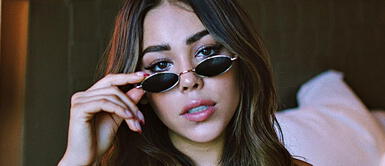 Danna Paola tiene el look total white que querrás usar esta nochebuena Danna Paola tiene el look total white que querrás usar esta nochebuena