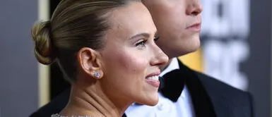 Scarlett Johansson tiene el vestido de plumas ideal para una noche de fiesta Scarlett Johansson tiene el vestido de plumas ideal para una noche de fiesta