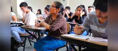 Tiene 66 años y asiste a clases de matemática junto a adolescentes Tiene 66 años y asiste a clases de matemática junto a adolescentes