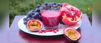 Licuado de bayas y granada, un poderoso reductor de grasa Licuado de bayas y granada, un poderoso reductor de grasa