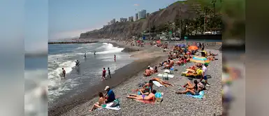 Queratitis: Qué es y cómo prevenir la enfermedad ocular causada por los rayos del sol Queratitis: Qué es y cómo prevenir la enfermedad ocular causada por los rayos del sol