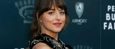 Dakota Johnson tiene el look perfecto dónde los mocasines son el centro de atención Dakota Johnson tiene el look perfecto dónde los mocasines son el centro de atención