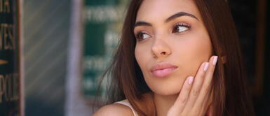 Natalie Vertiz reconfirma que el denim on denim no pasará de moda con este look Natalie Vertiz reconfirma que el denim on denim no pasará de moda con este look