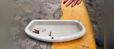 Elecciones 2020: Sujeto es detenido por robar piezas del baño del colegio donde votó Elecciones 2020: Sujeto es detenido por robar piezas del baño del colegio donde votó