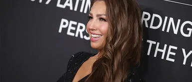 Thalia deslumbra con un look metálico en la fiesta previa al Super Bowl Thalia deslumbra con un look metálico en la fiesta previa al Super Bowl
