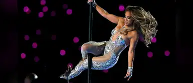 Jennifer Lopez deslumbra en el Super Bowl con sus 5 cambios de look Jennifer Lopez deslumbra en el Super Bowl con sus 5 cambios de look