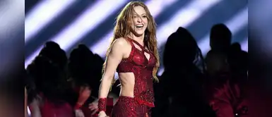 Shakira enciende el escenario del Super Bowl con outfit de 30,000 cristales Shakira enciende el escenario del Super Bowl con outfit de 30,000 cristales