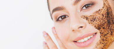 ¿Cómo usar correctamente un exfoliante facial? Aquí algunos consejos ¿Cómo usar correctamente un exfoliante facial? Aquí algunos consejos