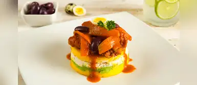 Causa escabechada: una majestuosa fusión gastronómica que puedes preparar en casa Causa escabechada: una majestuosa fusión gastronómica que puedes preparar en casa