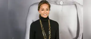 Isabel Preysler deslumbra con enterizo azul 'navy' que todas podemos usar Isabel Preysler deslumbra con enterizo azul 'navy' que todas podemos usar