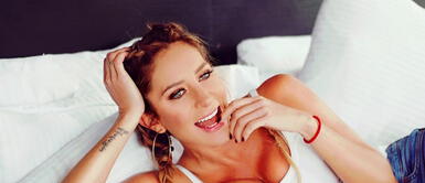 Geraldine Bazán demuestra que no hace falta destaparse para lucir radiantes Geraldine Bazán demuestra que no hace falta destaparse para lucir radiantes